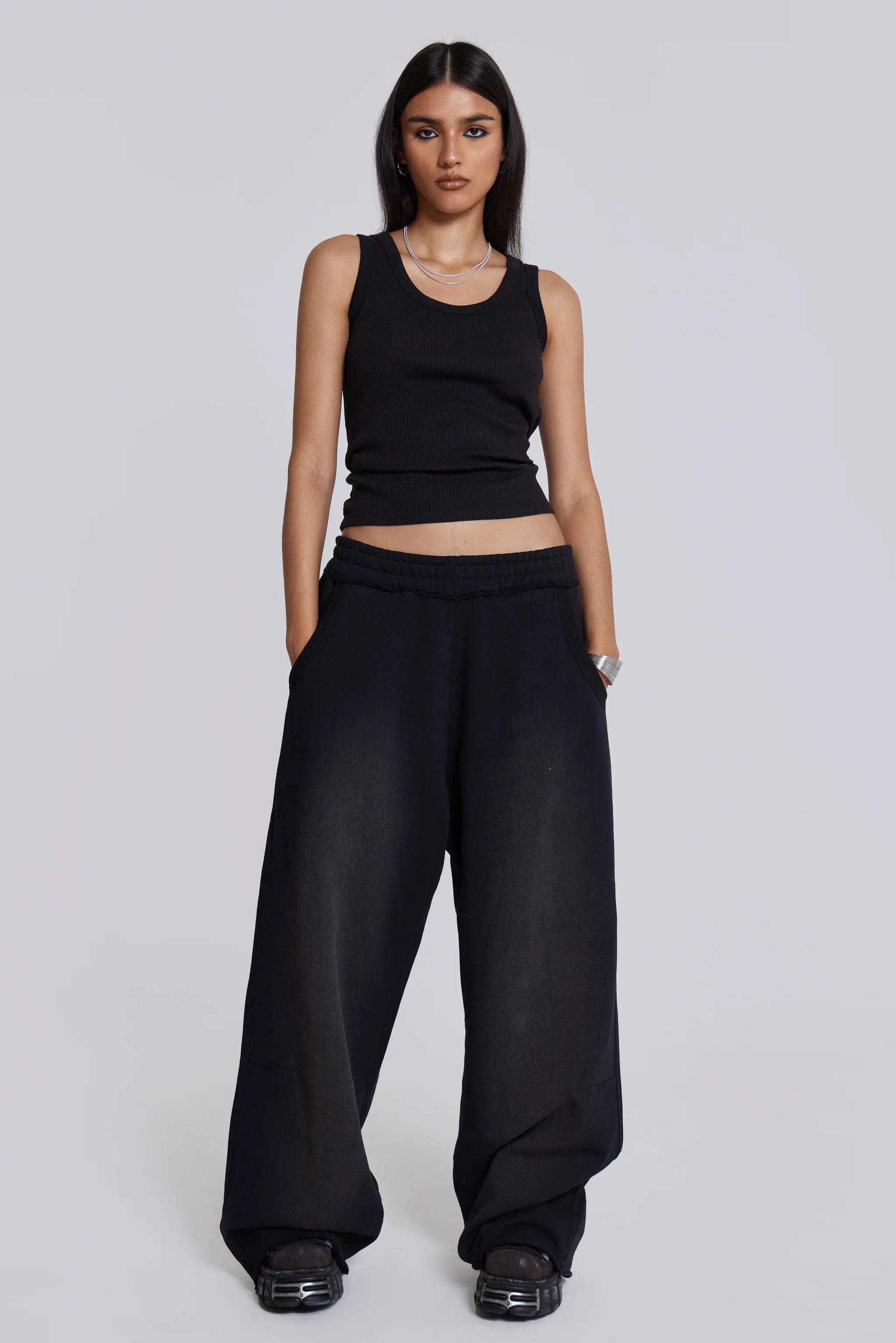 Czarne spodnie oversize z Bawełny. Unisex