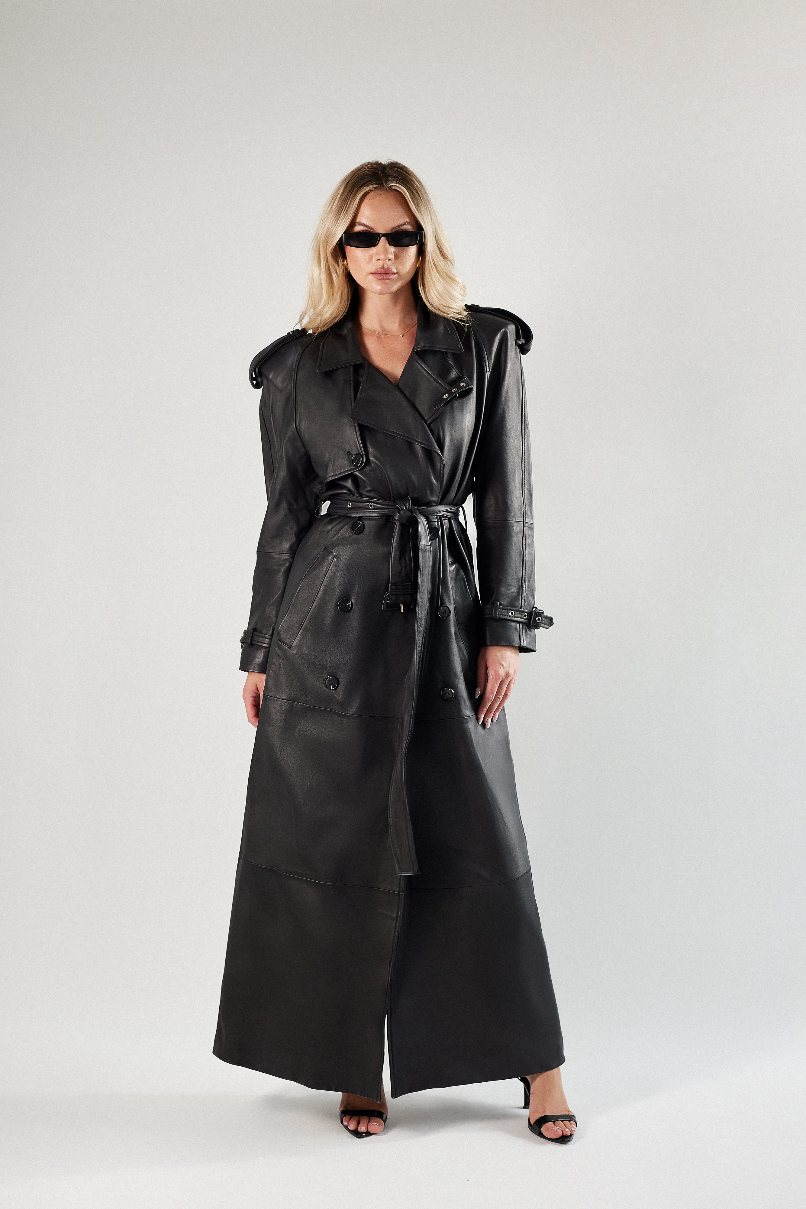 Skórzany, Maxi płaszcz o kroju sukienki z paskiem. Kilka kolorów. Skóra lub zamsz