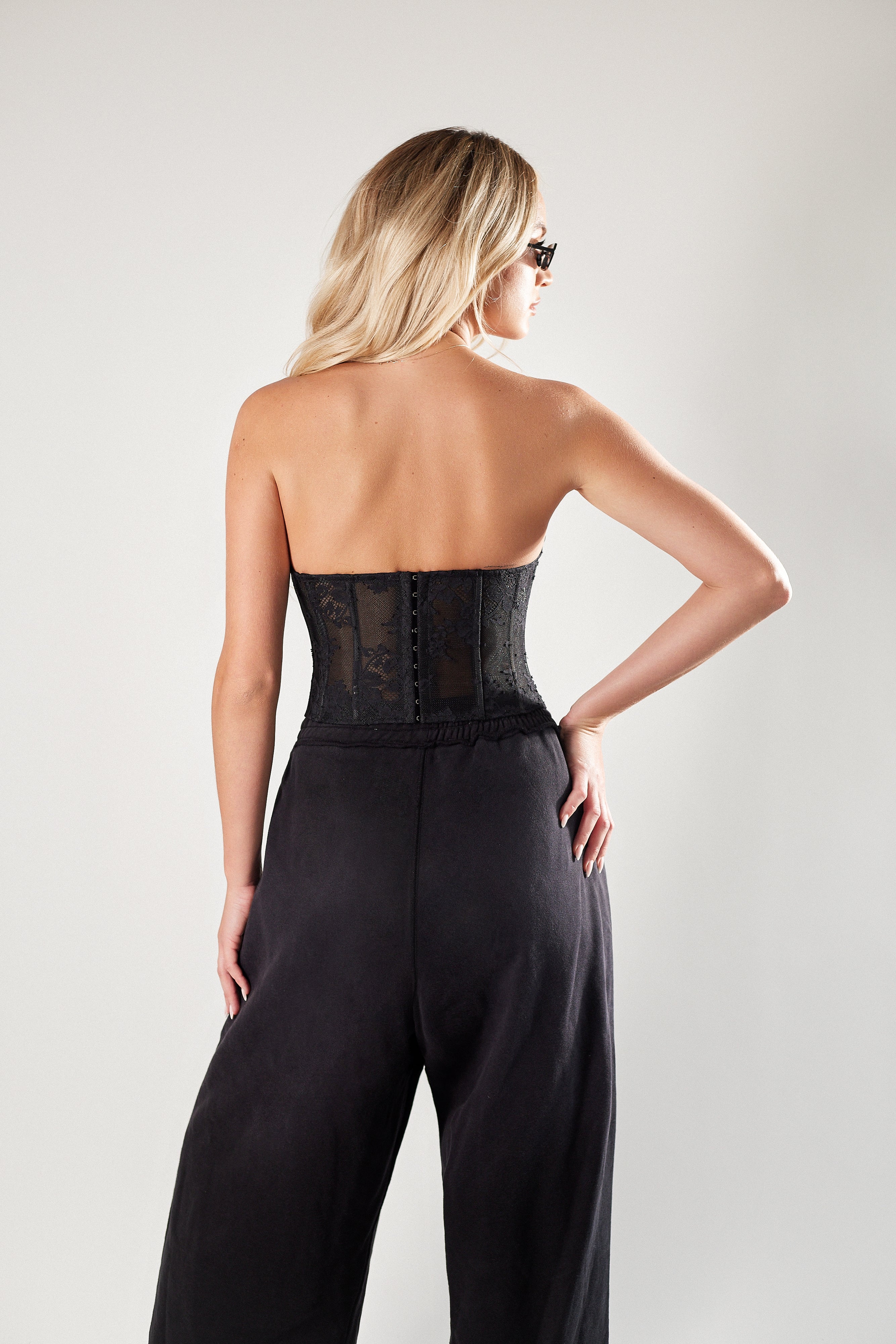 Czarne spodnie overisze z bawełny. Unisex