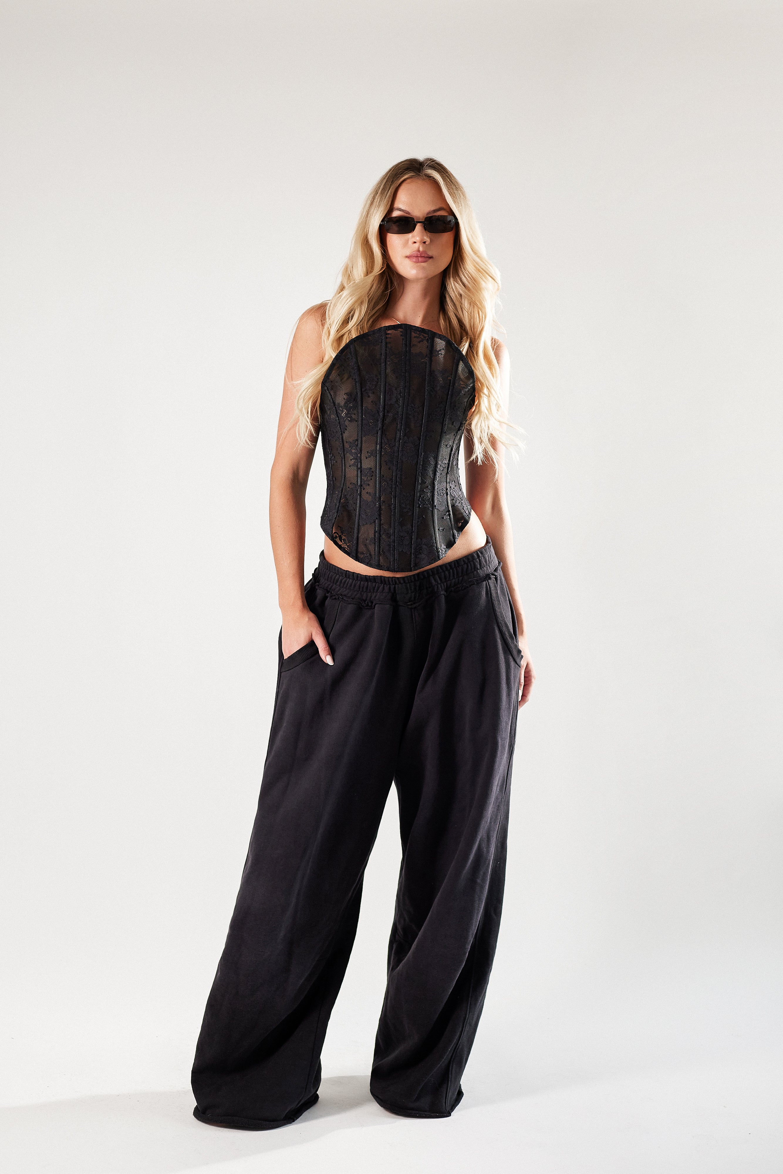 Czarne spodnie oversize z Bawełny. Unisex