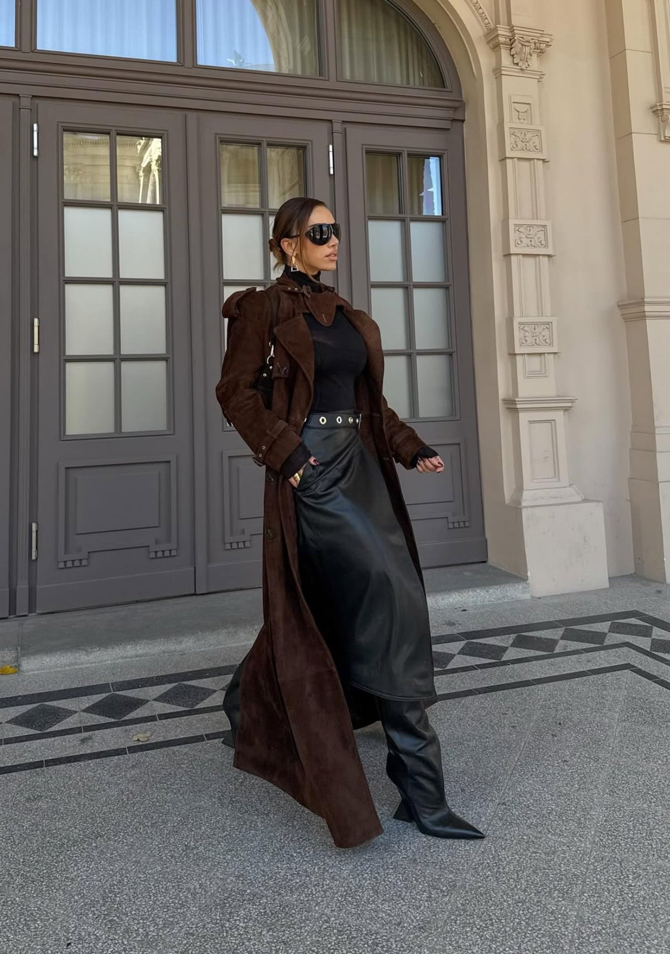 Skórzany, Maxi płaszcz o kroju sukienki z paskiem. Kilka kolorów. Skóra lub zamsz